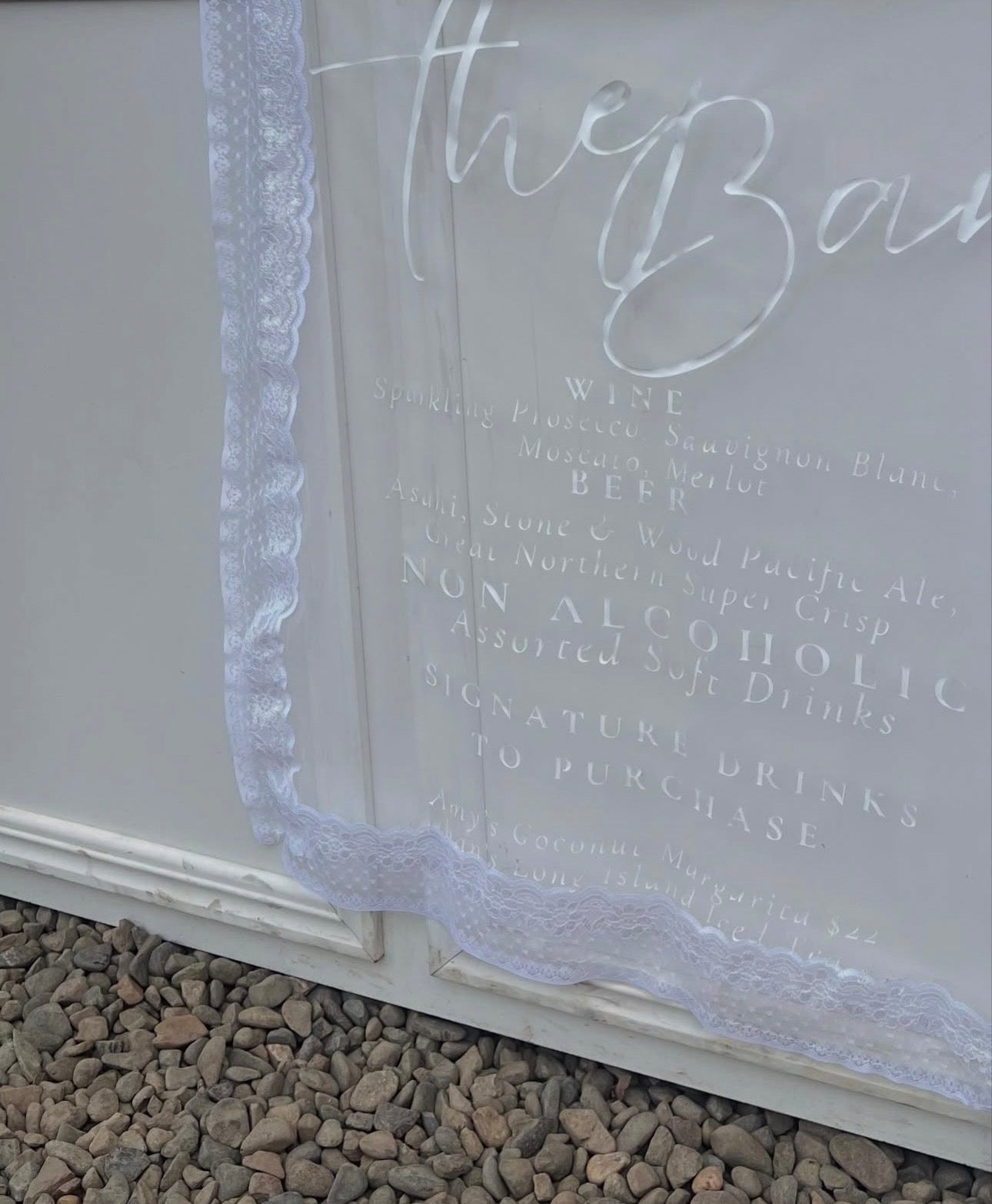 Lace Signs